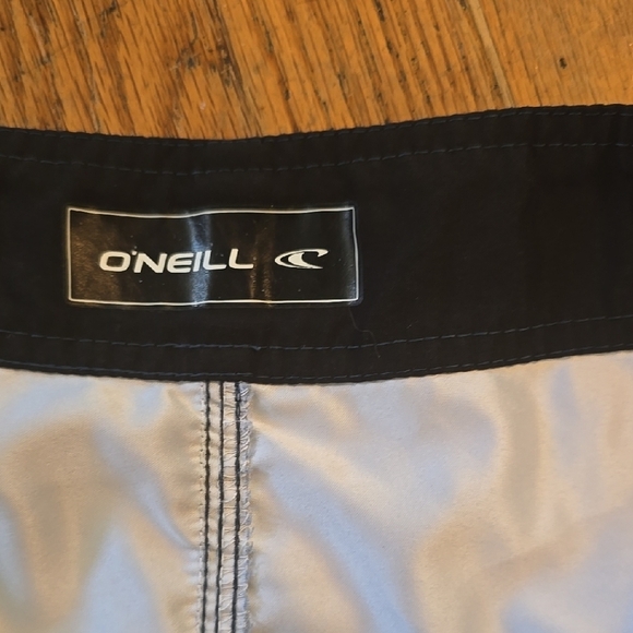 O'Neill Men's Blue Gradient Swim Shorts L - Picture 2 of 3